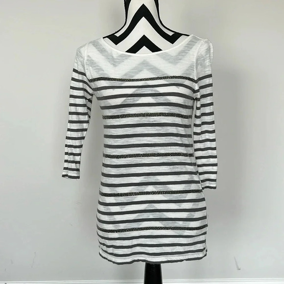 Loft Grey Striped Quarter Length Sleeve Top Sz SM - Picture 1 of 6